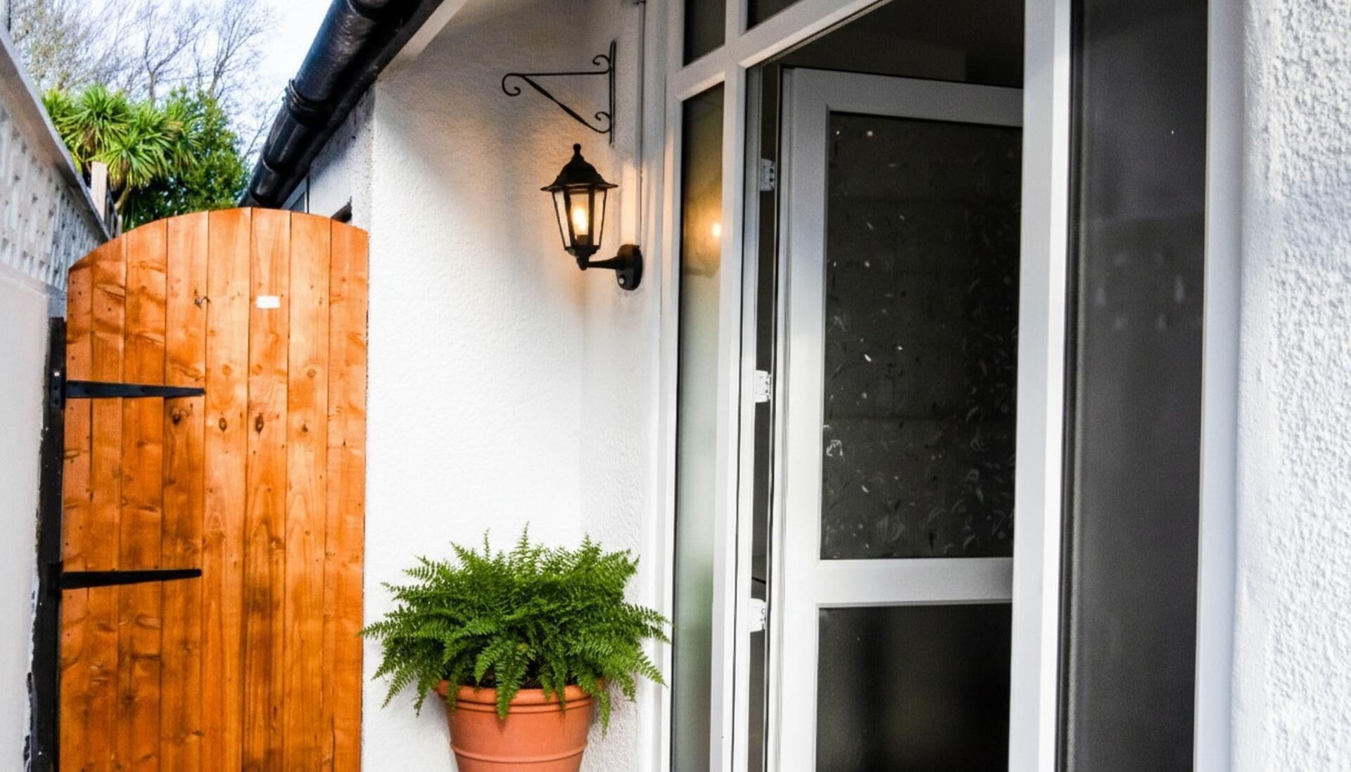 การตกแต่งภายนอก