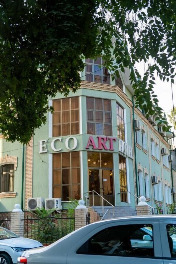 A building with the sign "ECO ART HOTEL" indicating it is a hotel. - ECO ART Hotel (Tashkent)