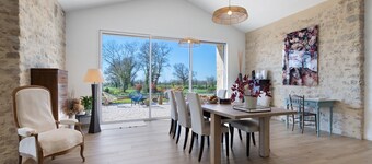 Chambre d’hôtes À L'orée Des Bois « Chambre Maritxu » avec terrasse privée, jardin commun et Wi-Fi