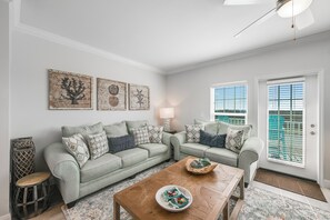 TV - Beachside Townhome | Pool, Gulf Views & Beach Path (Corpus Christi)