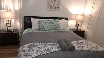 Apartment, 1 Bedroom, Smoking, City View | 1 bedroom