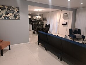 Appartement, 3 chambres, accessible aux personnes à mobilité réduite, fumeurs | Intérieur