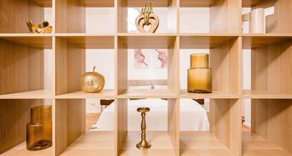 Ferienwohnung in einem Hotel 'Schiller Apartment Neukölln' mit WLAN