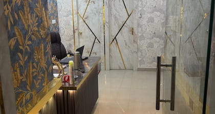 STANDARD DOUBLE BED ROOM WITH ATTACHED BATH, COUPLES ALLOWED