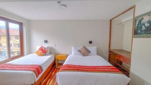 Family Triple Room | Free WiFi