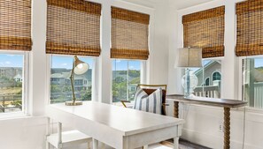 Interior - Sip by the Sea - Oceanfront, 5-bedrooms (Pawleys Island)