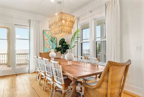 Dining - Sip by the Sea - Oceanfront, 5-bedrooms (Pawleys Island)