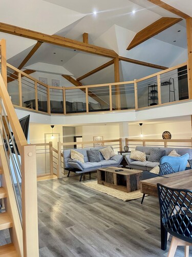 Loft and house 16personnes Terrace and garden outdoor sauna mid-March!