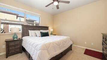 3 bedrooms, Internet, bed sheets