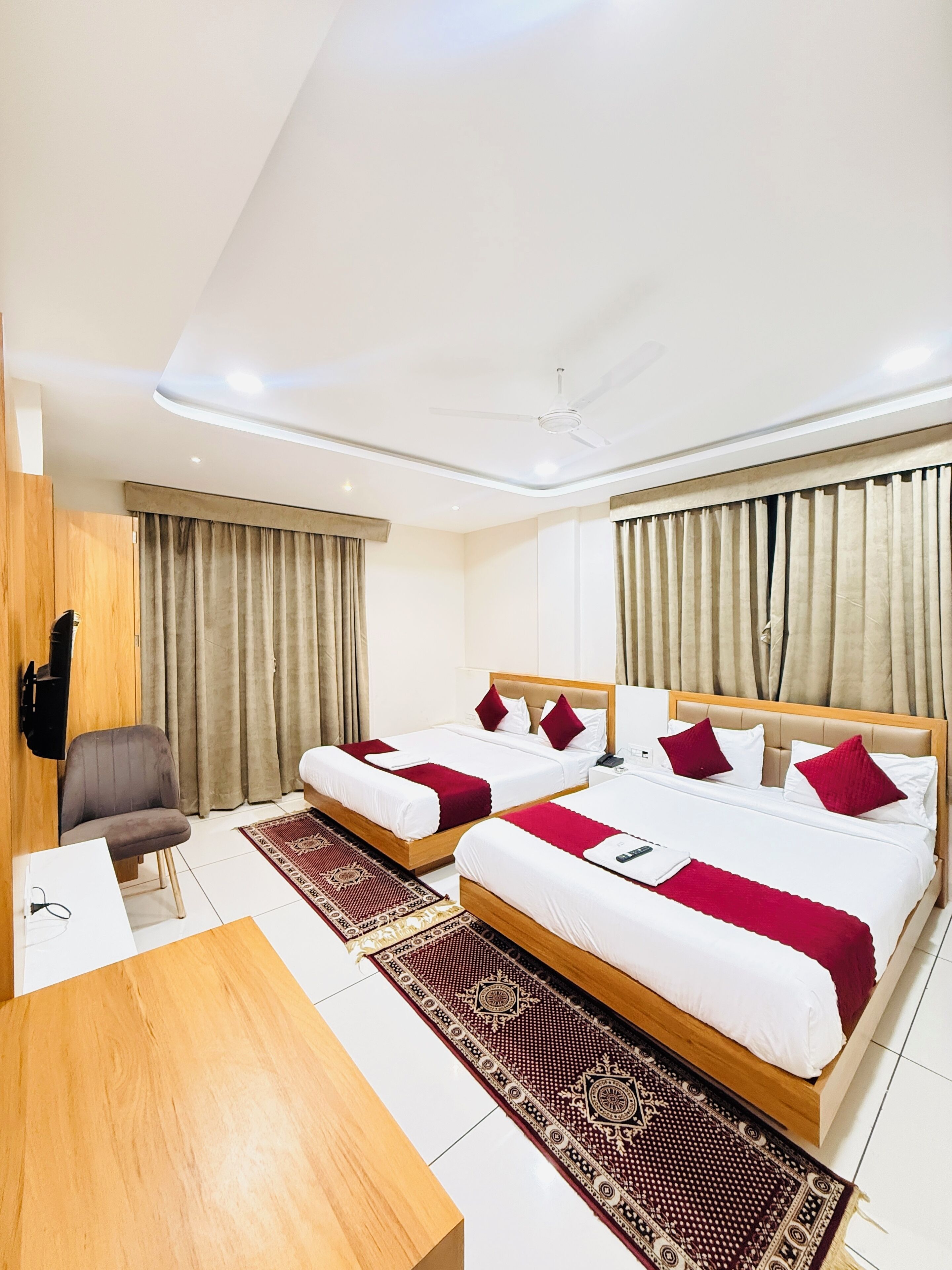 Family Room, City View | Iron/ironing board, free WiFi