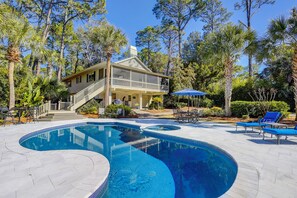 Pool - 2nd Row Ocean Sea Pines Home – Beach Path Next to Home – Private Pool & Spa (Hilton Head Island)