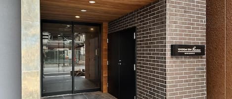 三人房, 无烟房, 城市景观 | 外观细节