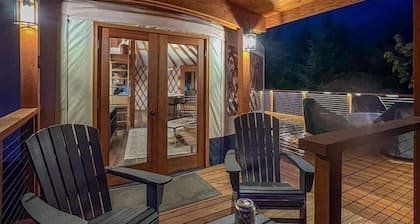 Modern Forest Yurt with Firepit & Skylit Dome near Carson, Washington