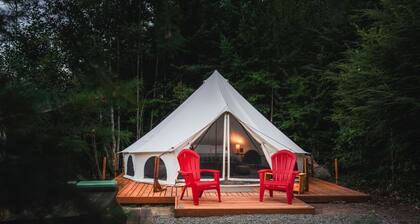 Spacious Bell Tent with Private Deck & Forest Access near Carson, Washington