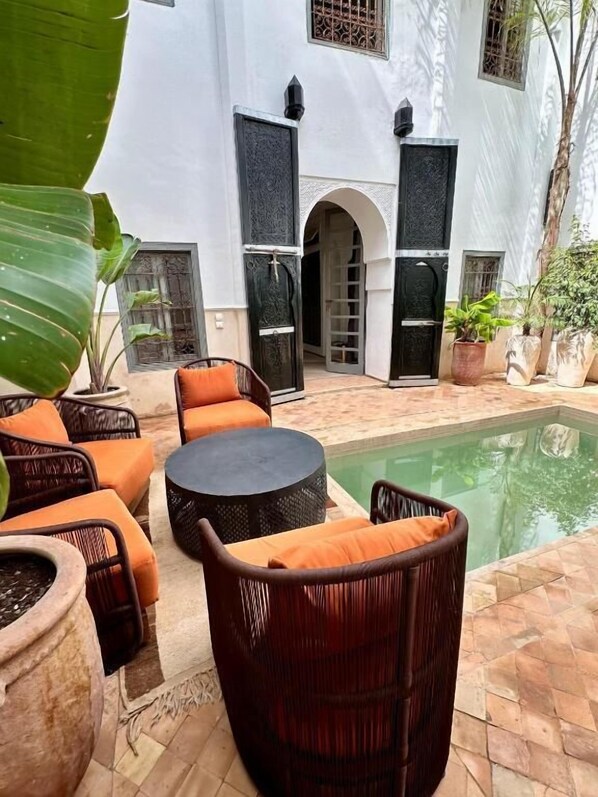 Outdoor pool - HADIKA MARIA (Marrakech)