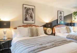 Free WiFi, bed sheets