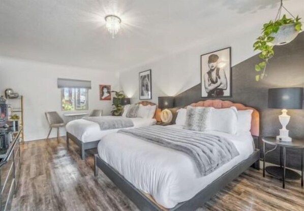 Free WiFi, bed sheets