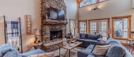 TV connectée, cheminée