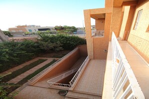 Property grounds - Redmoon Villa & Riad  (Marrakech)