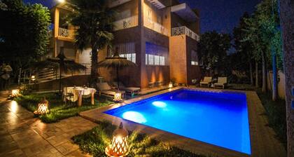 Redmoon Villa & Riad