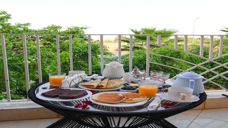 Redmoon Villa & Riad