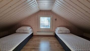 3 bedrooms, iron/ironing board, WiFi