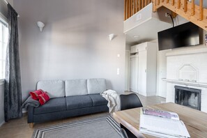 Téléviseur, foyer