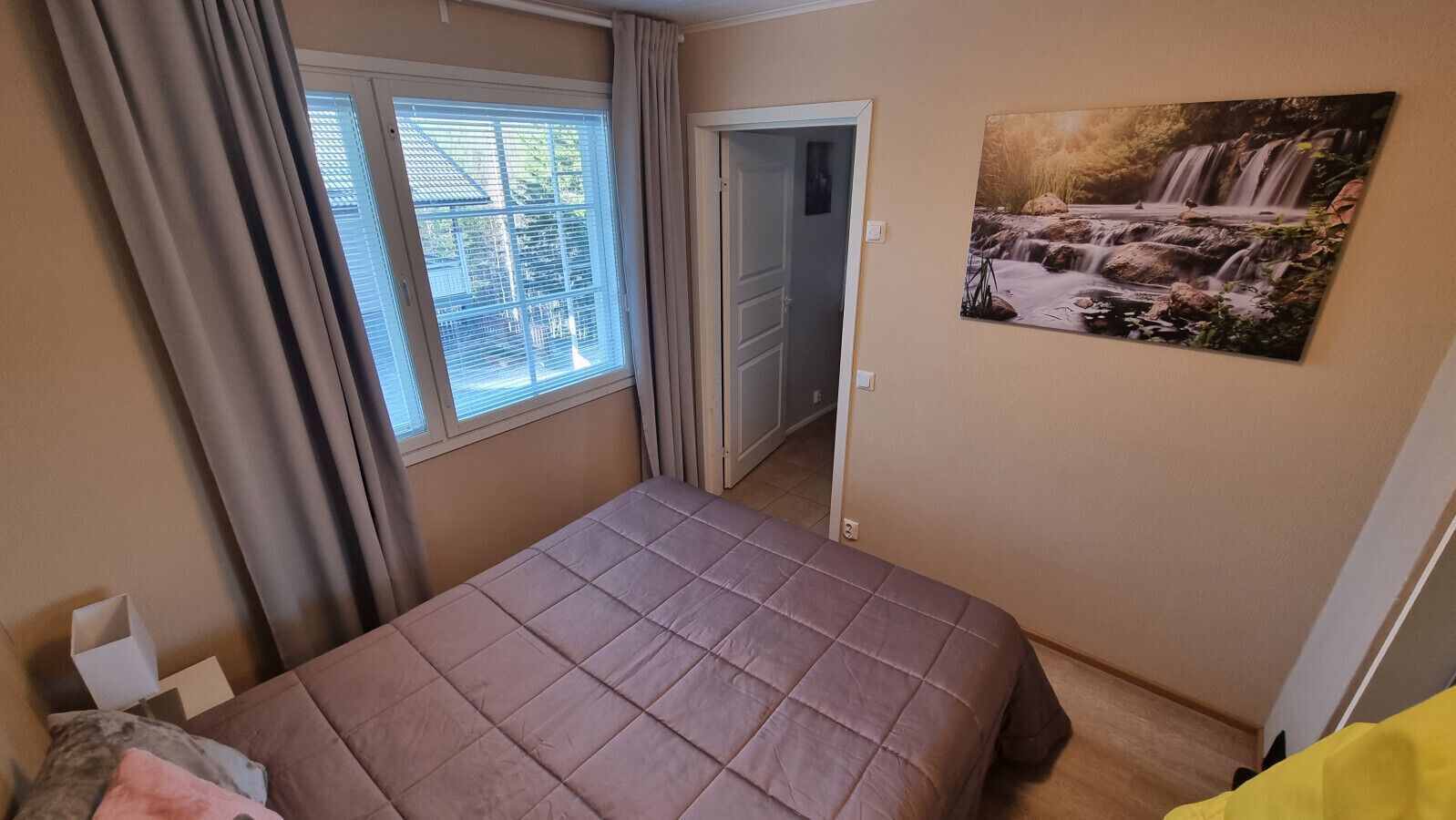 Fer et planche à repasser, Wi-Fi