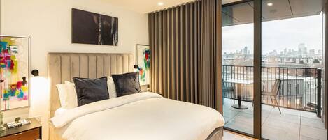 1 多间卧室、熨斗/熨衣板、免费 WiFi、床单