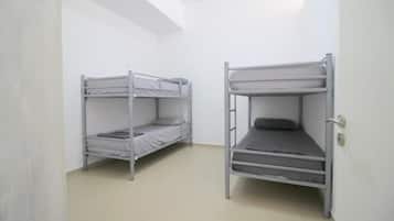 Dormitorio compartido, dormitorio mixto