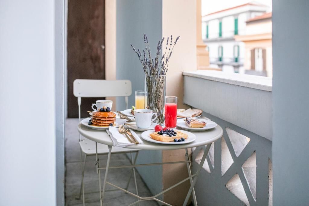 Suite Junior, balcone, vista città | Ristoranti