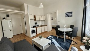 Uklassifisert bilde, 4 av 18, knapp