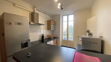 Microonde, forno, piano cottura