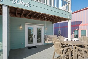 Outdoor dining - Private pool - 2nd tier - Entire Duplex (Gulf Shores)