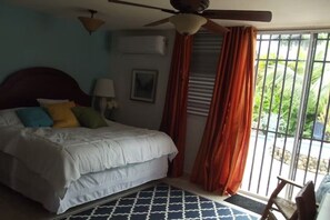 3 bedrooms, iron/ironing board, free WiFi, bed sheets - Entire home in Machos, Puerto Rico (Ceiba)