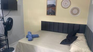 1 bedroom, iron/ironing board, WiFi, bed sheets