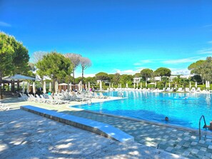Pool - Perla Resort (Ishëm)