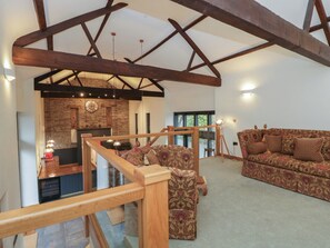 Living area - The Barn at Sunny Barn (Brecon)