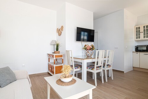 Maison d’hôtes « Sol » avec jardin privé, Wi-Fi et climatisation