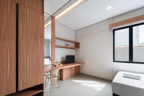 Deluxe Room | Free WiFi - Cove Alexa (Jakarta)