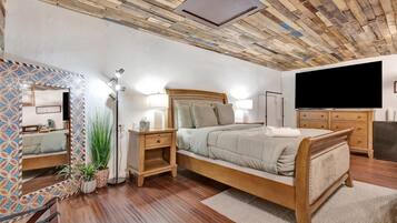 1 dormitorio, tabla de planchar con plancha, cuna de viaje y wifi