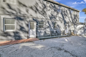 Exterior - Swann Ave Suite Walk to Bayshore & Hyde Park! (Tampa)