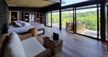 Maranatha Grotto&Boutique. Glamorous Lodge & Cycladic Grotto-Type Hydro Spa