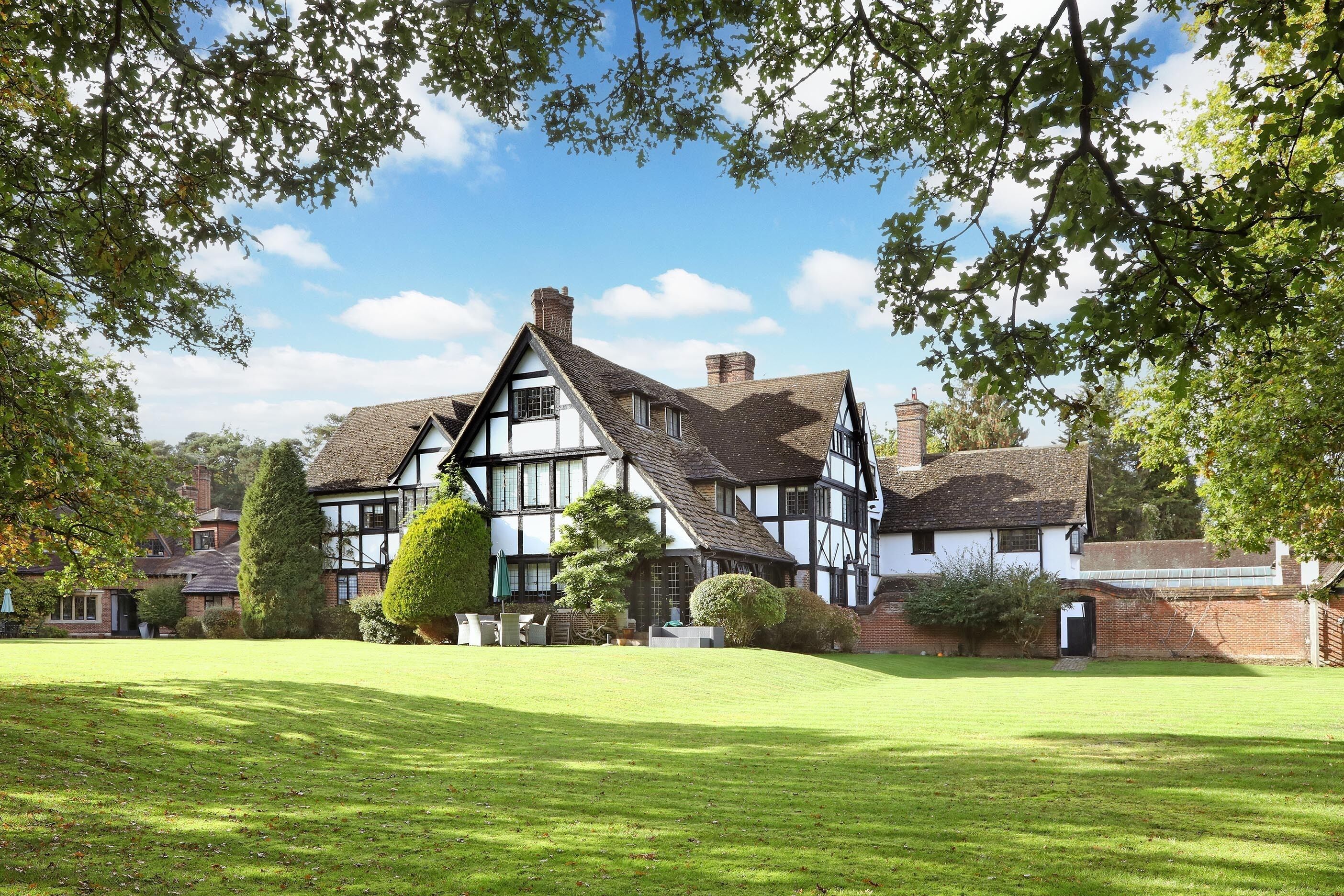 View of the building from the garden