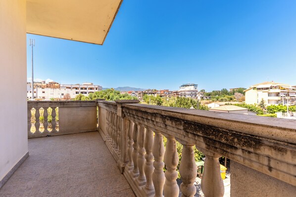 Balcony - Cariddi (Caulonia)