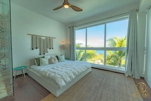 Iron/ironing board, WiFi, bed sheets - Oceanfront Penthouse, Sosua Playa Laguna (Sosua)
