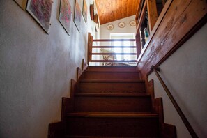 Interior entrance - Borgo Antico (Carpasio)