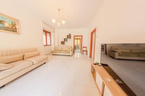 Living area - Le Stelle (Frigento)