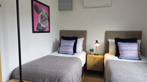 3 bedrooms, individually decorated, individually furnished, free WiFi - Kinder Lodge 3 (Redruth)