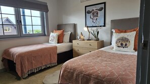 3 bedrooms, individually decorated, individually furnished, free WiFi - Kinder Lodge 3 (Redruth)